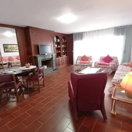 Sea-front Apartment, Terrace And Elevator Lägenhet Calafell